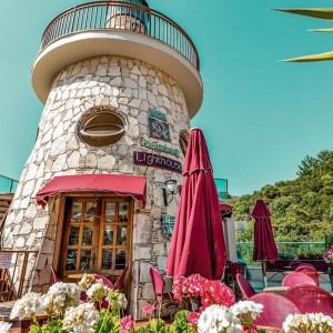 Lighthouse Fish Restaurant