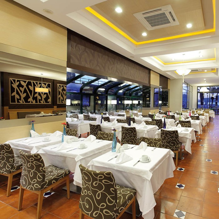 La Maison Restaurant